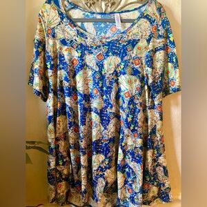 Lularoe Women’s Large Disney Princess Top Stretchy Size Extrq Large XL